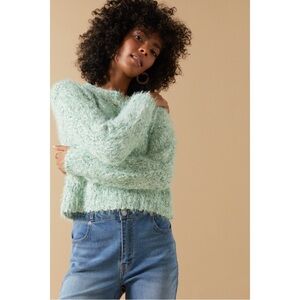 NWOT Francesca’s mi ami green fuzzy soft knit crewneck sweater womens size small